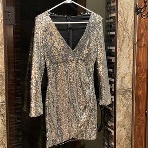 Sexy and sparkly mini dress!!